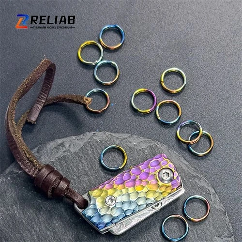 Titanium Alloy Edc Keychain Key Ring in stocks Titanium Alloy Edc Keychain Key Ring in stocks